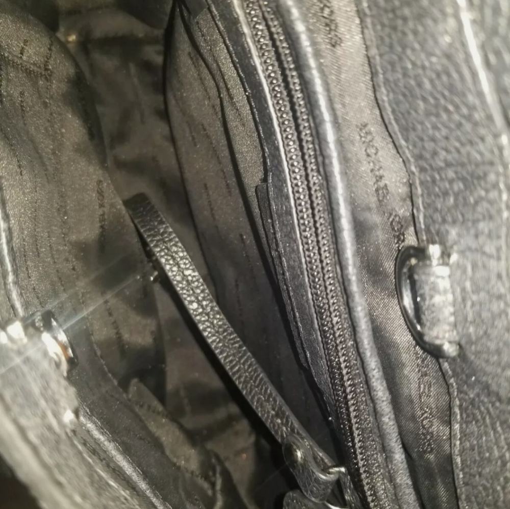 Small/Medium Michael Kors Bristol backpack -Preowned- Good Condition - Picture 9 of 13